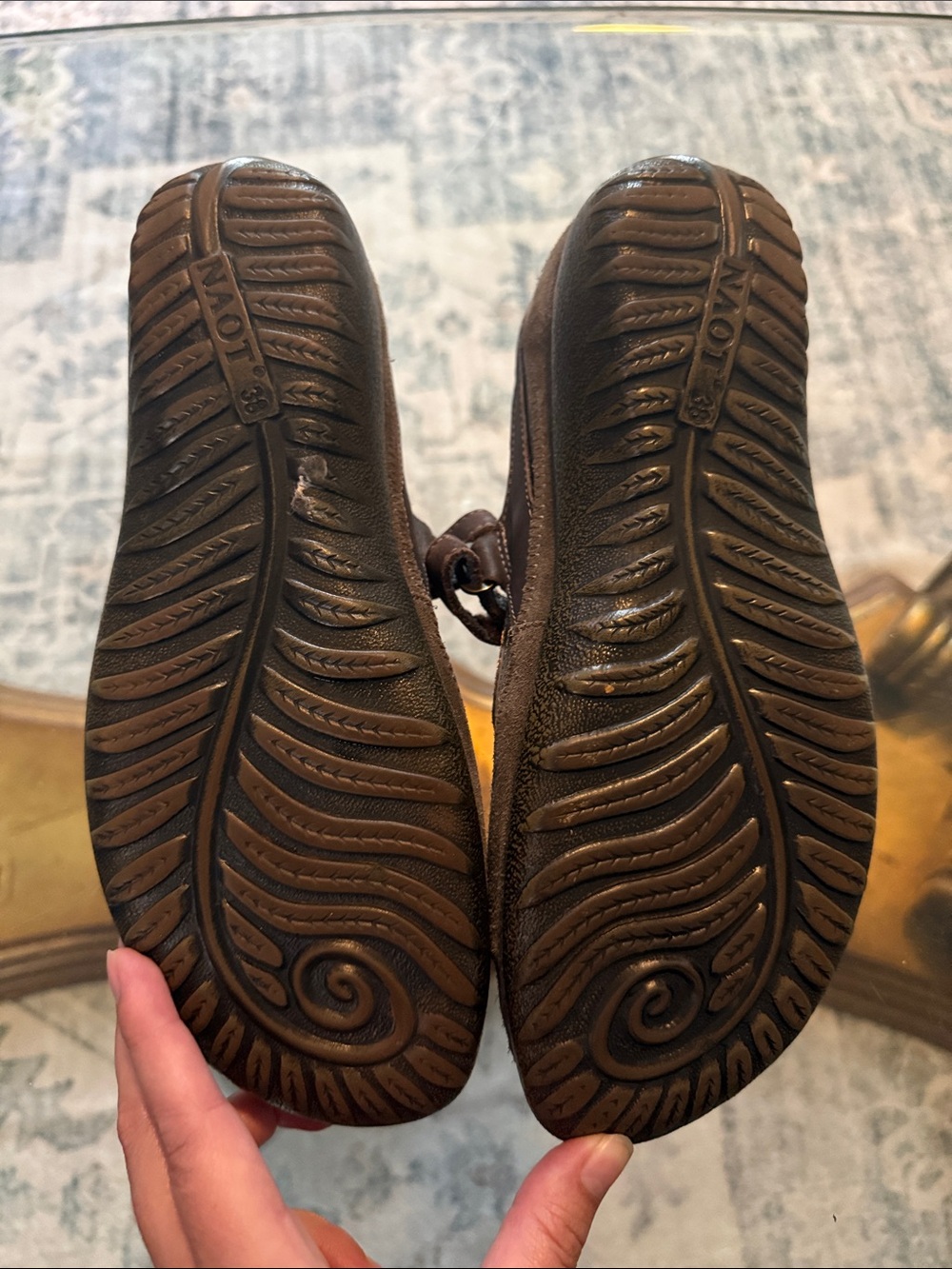 Naot Kirei Brown Suede Bronze Leather Mary Jane Flats with Strap Size 38 L7 - Picture 8 of 8